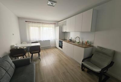 Aviatiei 3 camere, mobilat si utilat, decomandat,  etaj 4, 70 mp - 3