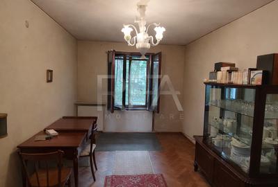 Apartament cu 3 camere semidecomandat în Barbu Văcărescu