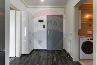 STUDIO CU TERASA GENEROASA, PRIVELISTE PARCARE SI BOXA FAZA 4 - 8