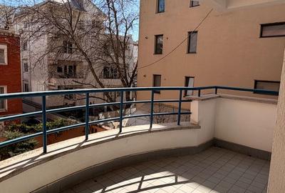 3 camere de inchiriat | Cartier Francez | Parcare subterana inclusa - 10