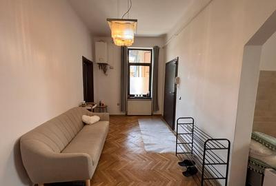 Apartament cu 2 camere de închiriat, Central - 3