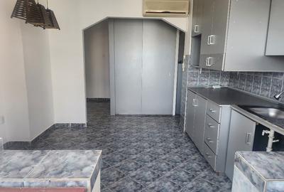 De vanzare apartament cu 4 camere in Sannicolau Mare jud Timis - 1
