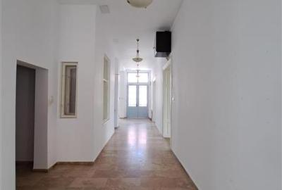 Casa individuala,Birou, 500 mp utili, situata in zona Centrala! - 11