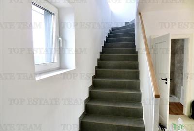 Vila Premium de vanzare in Bucuresti Pipera | curte privata | loc de parcare | P - 13