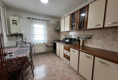 Apartament cu 2 camere decomandat, mobilat în Scriitorilor