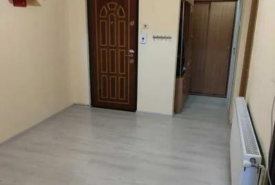 Apartament 2 camere,zona Vasile Aaron, 55mp etaj 3/10