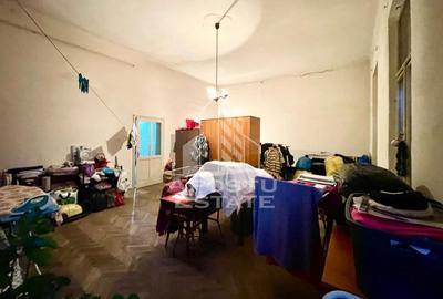Apartament 3 camere cu vedere si balcon spre Piata Catedralei - 6