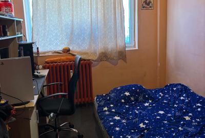 Apartament 3 camere Vanzare | Gorjului (2 minute de metrou) | An 1976 - 7