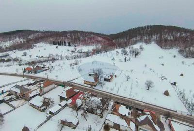 Casă cu 4 camere din cărămidă, de vânzare în zona Bratca-Damiș - 20