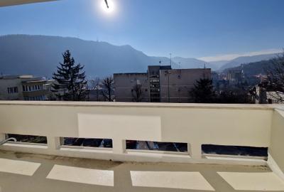 Apartament 3 Camere Lux Zona Desebita Centrul Cetate - 4