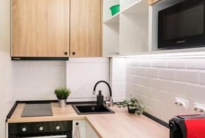 Ocazie! Apartament 2 camere Universitate, metrou 600 m, terasa 10 mp, centrala - 7