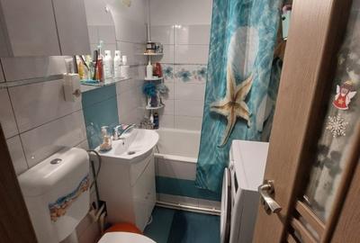 3 camere Decomandat etaj 3 - Posta Pacurari - 109000 euro - 3