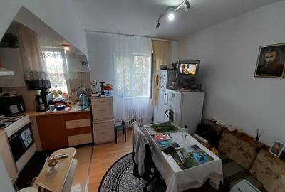 Apartament cu 2 camere, 52 mp, cu loc de parcare, zona DECEBAL - 7