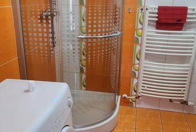 Casa Ghimbav, 8 camere,  S+P+M,teren 736 mp, pretabila locuinta, birouri, cazare - 34