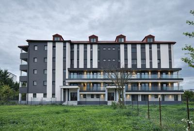 Cladire S+P+3+M - 1762,18 mp + 350 mp mansarda + teren 1608 mp - Lacul Morii - 1