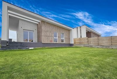 Casa Pe Un Singur Nivel | Monteville Harman - 1