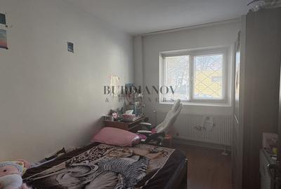 Apartament cu 3 camere - Centrala termica - Rahova - Calea Ferentari 8 - 10