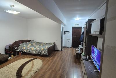 Studio 42 mp Zona Tomis Nord Gaze Mobilat