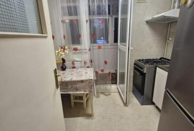 Apartament - 3 camere - semidecomandat -Titan - 13