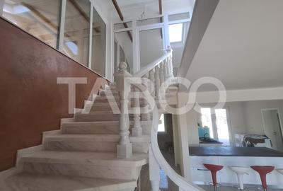 Casa de vanzare 405 mp utili 2 garaje 250 mp terase Slimnic Sibiu - 9