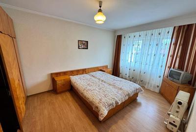 Apartament 3 camere, etaj 1, zona Bucegi, 73mp, eliberare rapida - 10