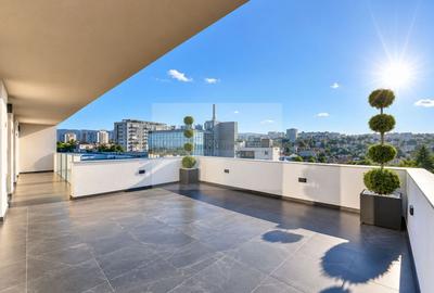 Apartament cu 3 camere nedecomandat, mobilat în Gheorgheni