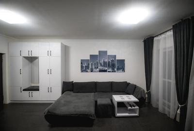 Apartament cu 3 camere decomandat în Copou