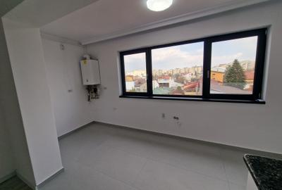 Apartament 4 camere Metrou Brancoveanu / Ideal familie / Birouri - 2