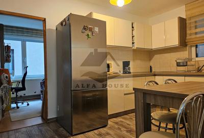 Oportunitate - Apartament cu trei camere in vila, zona Tractorul 70 mp - 13