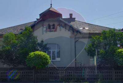 Casă ultracentrală în Sighet ,onfort de locuință individuală la preț - 1