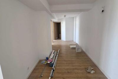 De vanzare Apartament 3 camere Rin grand residence, sector 4 - 6