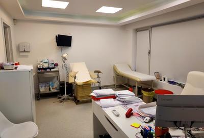 SPATIU COMERCIAL-CLINICA MEDICALA-490 MP,3 INTRARI,IDEAL INVESTITIE,1450000 EURO - 12