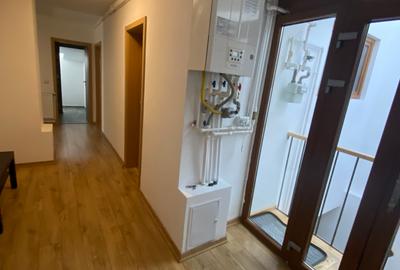 Universitate, Vila, apart 5 camere 125 mp - 1