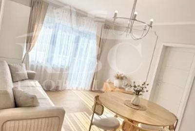 Apartament cu 3 camere semidecomandat, mobilat în Florești