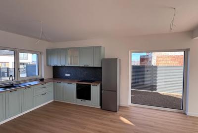 Duplex cu 4 camere în Șura Mică