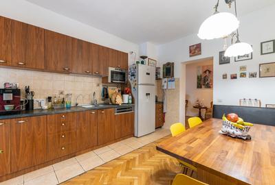 Vilă 4 familii | Apartament + mansardă | Curte 98 mp - 28