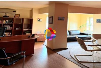 Birou, de 108 mp, în Centrul Civic