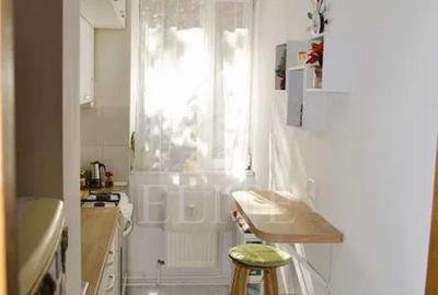 Apartament o camera în zona GRUIA - 4