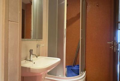 Apartament 3 camere de închiriat – parter înalt, vedere la mare, complex privat - 10