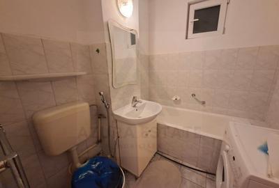 Apartament 3 camere 70 mp Parcul Sub Arini - 8