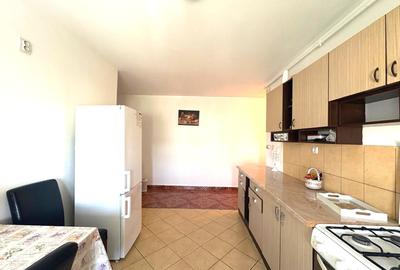 Apartament 40mp cartier BARDET la mansarda mobilat utilat 42.000eur neg - 3