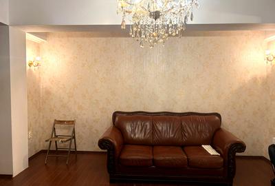 Apartament 3 camere bloc 2012 Prelungirea Ghencea Lidl Primavara - 2