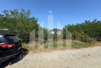 Teren Construcții intravilan de 800 mp, în Nord-Est