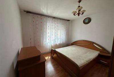 Resita, 2 Cam. Conf.1, Decomandat, Lunca - 11