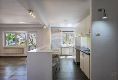 Apartament cu 3 camere de vânzare în zona Lacul Tei - 15