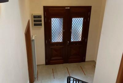 Vila de inchiriat in Controceni - 3 minute Metrou Eroilor - 5