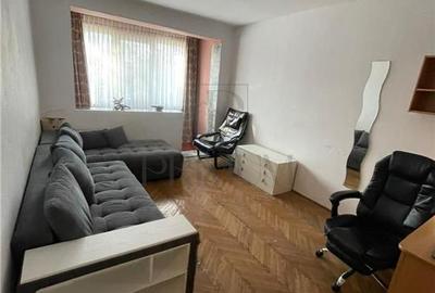 Apartament cu 3 camere decomandat în Șagului