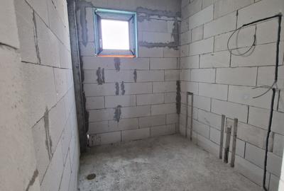Mamaia Nord - Garsoniera 38mp la 100m de plaja, etaj 1 - 65000euro tva inclus - 8