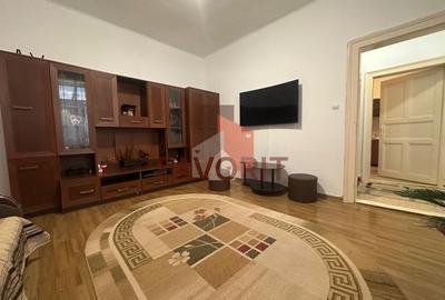 2 camere | centrala proprie | mobilat si utilat | gradina | zona excelenta | - 1