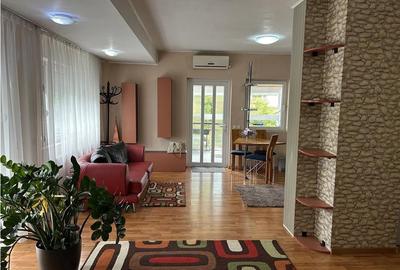 Inchiriez ap.3 camere in casa ,finisat modern, CT, parcare, Centru-str.Paris,neg - 2